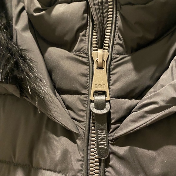 DKNY Womens Hooded Puffer Jacket Black Size Medium - Picture 9 of 11